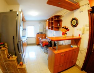 Lakás 3 szobák eladó on Cluj-napoca, Zóna Manastur