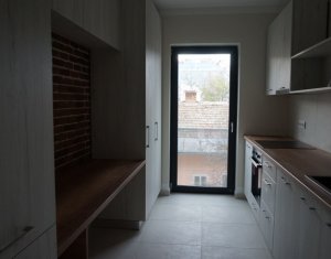 Lakás 3 szobák kiadó on Cluj-napoca, Zóna Centru