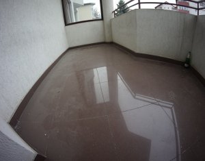 Maison 4 chambres à louer dans Cluj-napoca, zone Zorilor