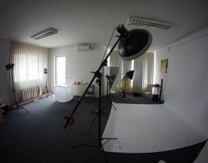 Maison 4 chambres à louer dans Cluj-napoca, zone Zorilor