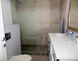 Lakás 3 szobák kiadó on Cluj-napoca, Zóna Manastur