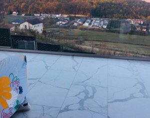 Ház 3 szobák eladó on Floresti