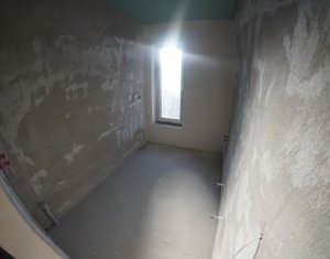 Ház 4 szobák eladó on Dezmir