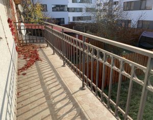 Ház 4 szobák eladó on Floresti