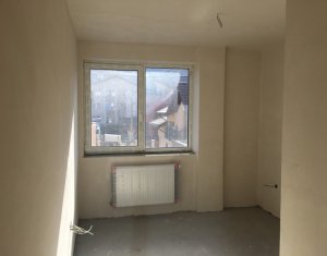 Lakás 2 szobák eladó on Floresti