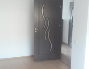 Ház 4 szobák eladó on Floresti