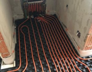 Ház 4 szobák eladó on Dezmir