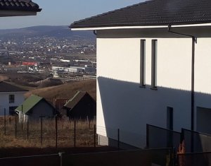 Ház 4 szobák eladó on Dezmir