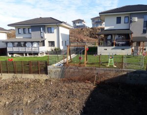 Ház 4 szobák eladó on Dezmir