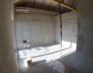 Ház 4 szobák eladó on Dezmir