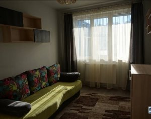 Lakás 3 szobák eladó on Floresti