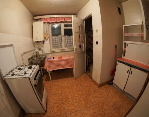 Lakás 3 szobák eladó on Cluj-napoca, Zóna Manastur