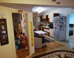 Lakás 3 szobák eladó on Cluj-napoca, Zóna Manastur