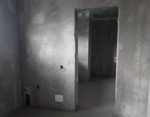 Ház 4 szobák eladó on Dezmir