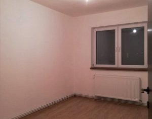 Lakás 3 szobák eladó on Cluj-napoca, Zóna Manastur