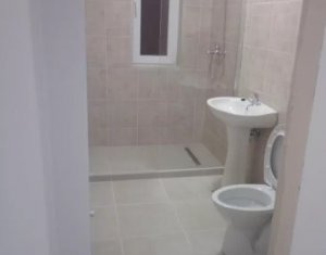 Lakás 3 szobák eladó on Floresti