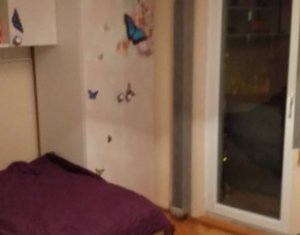 Lakás 4 szobák eladó on Cluj-napoca, Zóna Manastur