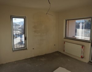 Lakás 2 szobák eladó on Floresti