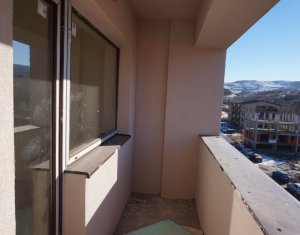 Lakás 2 szobák eladó on Floresti