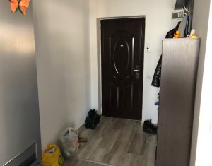 Appartement 3 chambres à vendre dans Floresti