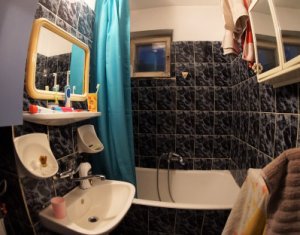 Lakás 4 szobák eladó on Cluj-napoca, Zóna Manastur