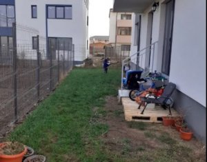 Lakás 2 szobák eladó on Floresti