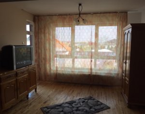 Ház 4 szobák kiadó on Floresti