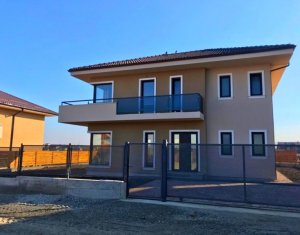 Ház 4 szobák eladó on Dezmir