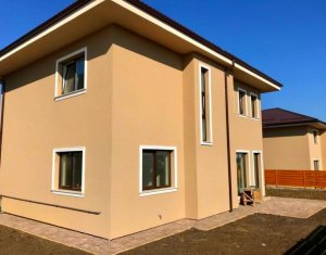 Ház 4 szobák eladó on Dezmir