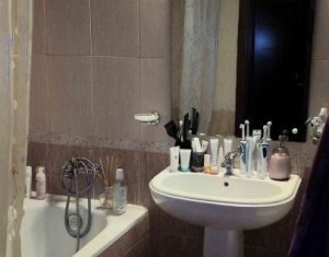 Lakás 4 szobák eladó on Cluj-napoca, Zóna Plopilor