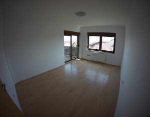 Appartement 4 chambres à louer dans Cluj-napoca, zone Europa