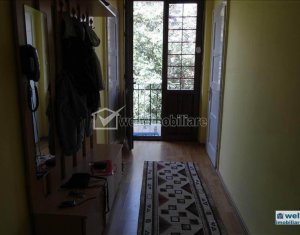 Appartement 3 chambres à louer dans Cluj-napoca, zone Centru