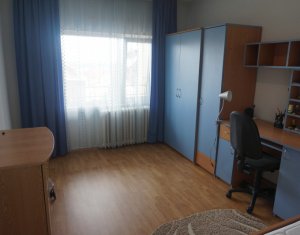 Lakás 5 szobák kiadó on Cluj-napoca, Zóna Centru