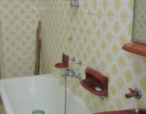 Ház 3 szobák kiadó on Cluj-napoca, Zóna Andrei Muresanu