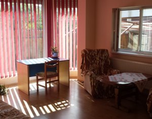 Maison 4 chambres à louer dans Cluj-napoca, zone Europa