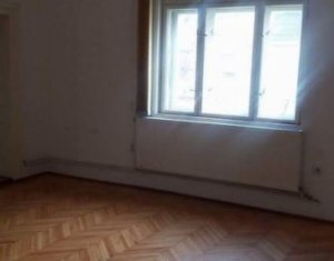 Maison 3 chambres à louer dans Cluj-napoca, zone Andrei Muresanu