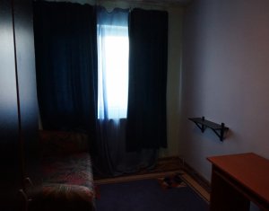 Appartement 3 chambres à louer dans Cluj-napoca, zone Manastur