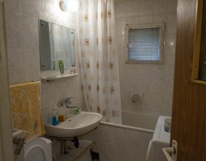 Appartement 3 chambres à louer dans Cluj-napoca, zone Marasti