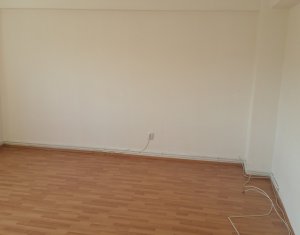 Appartement 3 chambres à louer dans Cluj-napoca, zone Gheorgheni
