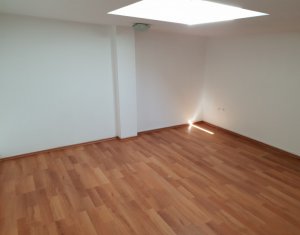 Lakás 3 szobák kiadó on Cluj-napoca, Zóna Zorilor