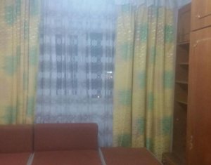 Appartement 3 chambres à louer dans Cluj-napoca, zone Marasti