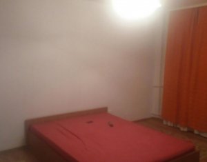 Appartement 3 chambres à louer dans Cluj-napoca, zone Marasti