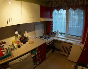 Lakás 3 szobák kiadó on Cluj-napoca, Zóna Grigorescu