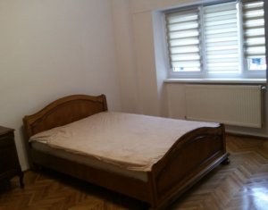 Lakás 3 szobák kiadó on Cluj-napoca, Zóna Manastur