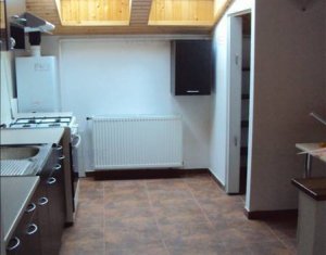 Appartement 3 chambres à louer dans Cluj-napoca, zone Centru