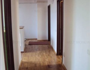 Appartement 3 chambres à louer dans Cluj-napoca, zone Centru