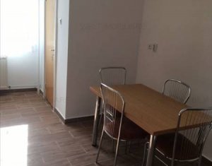 Appartement 4 chambres à louer dans Cluj-napoca, zone Manastur