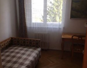 Appartement 4 chambres à louer dans Cluj-napoca, zone Manastur