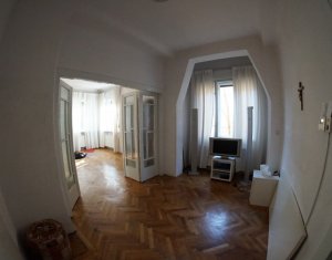 Appartement 4 chambres à louer dans Cluj-napoca, zone Centru