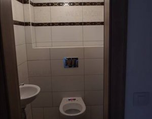 Appartement 3 chambres à louer dans Cluj-napoca, zone Centru
